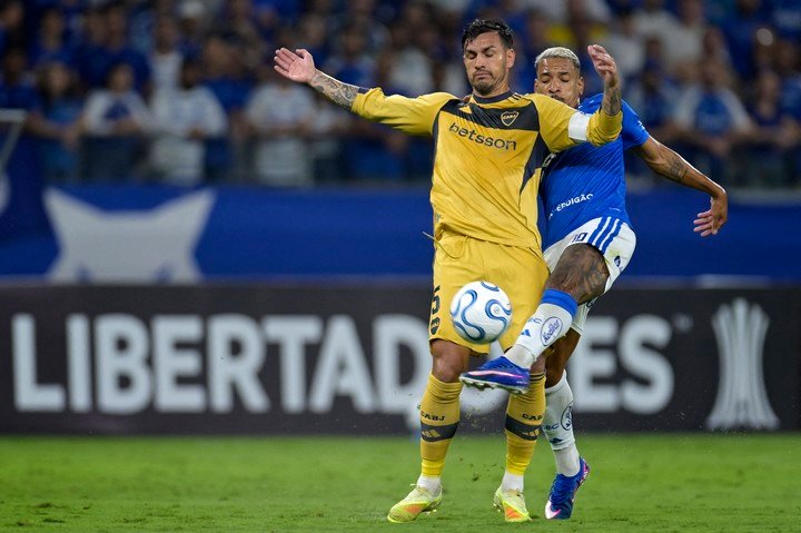 Paredes ante Cruzeiro (AFP).