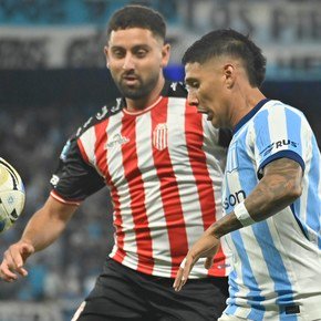 Racing empató ante Barracas y el Cilindro explotó