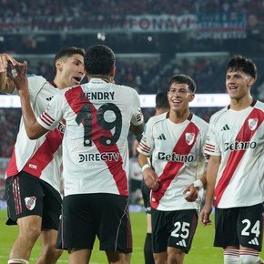 River se recuperó de la derrota en el Súper: le ganó 3-1 a Aldosivi en un partido con altibajos