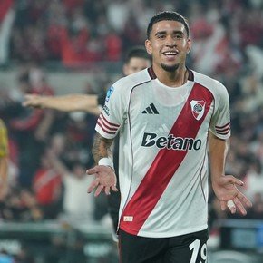 Video: Kendry Páez anotó su primer gol en River