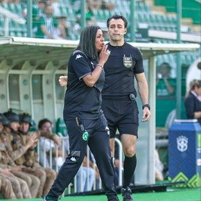 La primera mujer DT de Brasil con Olé: "Sentí un respaldo muy grande"