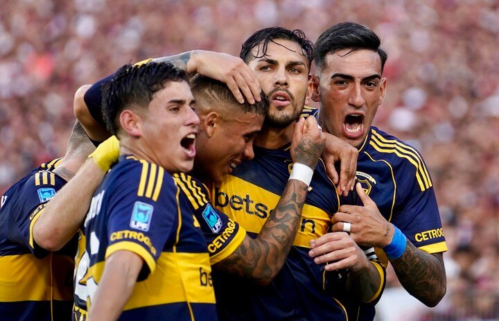 Boca se afirma en el liderazgo de Paredes (Foto Maxi Failla).