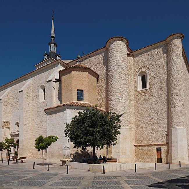 La iglesia de Santa María la Mayor es una de las joyas de Colmenar de Oreja.