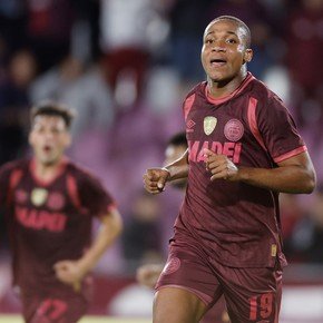 Lanús le ganó 1-0 a Always Ready por la Copa Libertadores