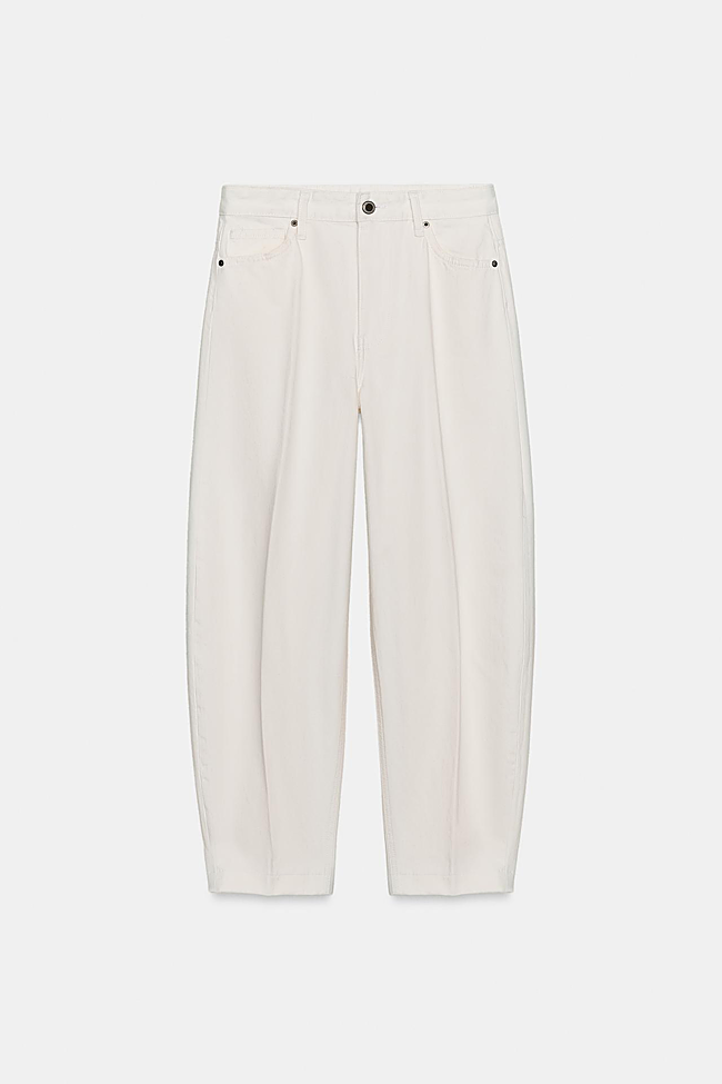 Lso baarrel blancos de Zara (Ref. 6840/291/250).