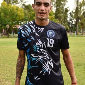 El llamativo club en el que se entrena Lolo Miranda con el objetivo de volver a jugar al fútbol