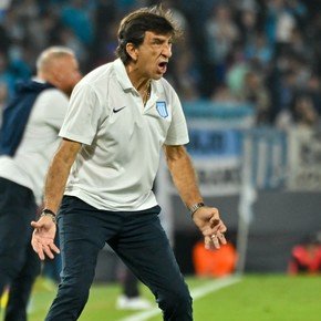 Costas: de la emoción por la banca de la gente al "tengo fe en que vamos a entrar"