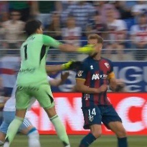 La tremenda piña de Esteban Andrada en la B de España