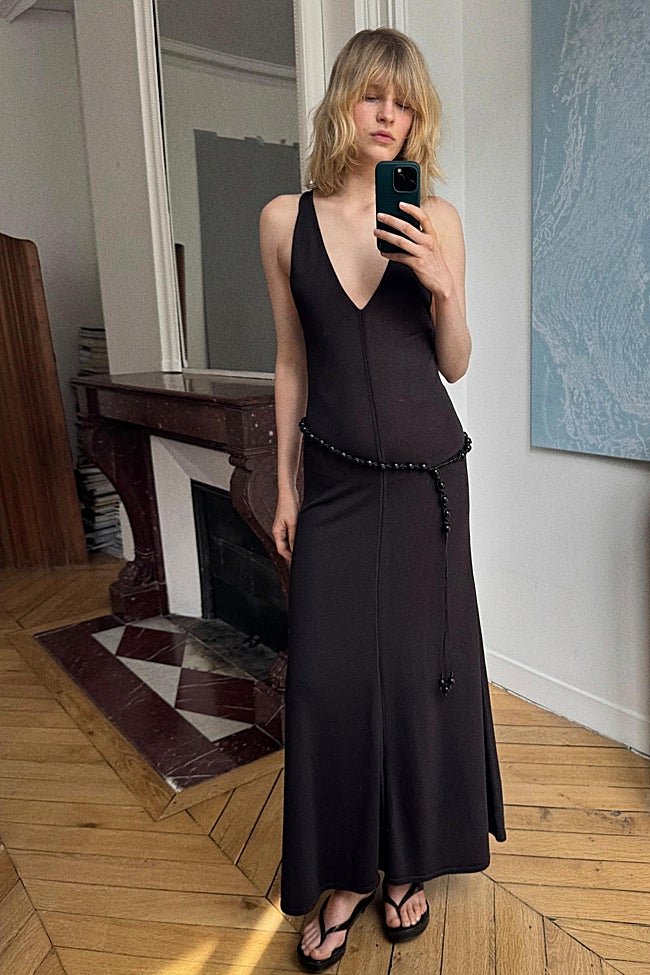 Vestido midi de Massimo Dutti (99,99 euros)