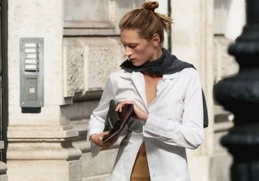 Las compras de Massimo Dutti de la semana: vestidos negros, bolsos trenzados y faldas midi