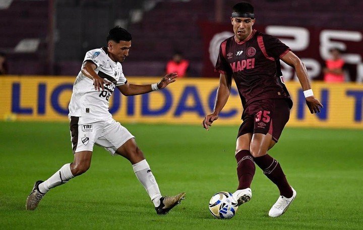 Lanpus y Platense igualaron en el inicio de la fecha (Foto: Prensa Lanús).