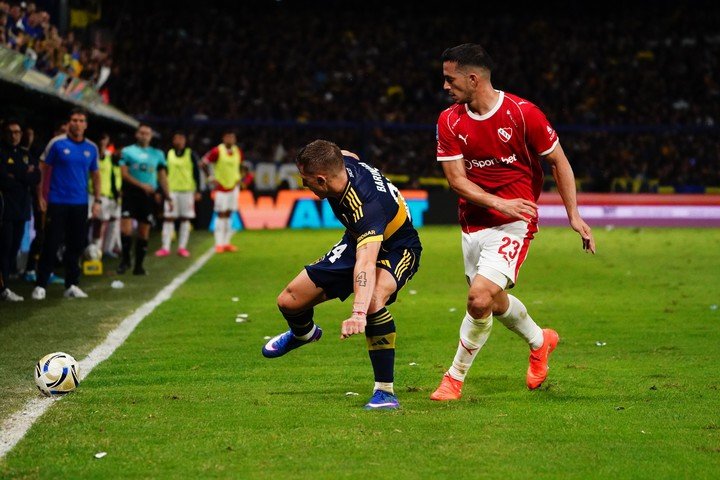 Boca e Independiente, a mano.
Fotos Emmanuel Fernández