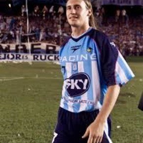 El Polaco Bastía con Olé: "Gana Racing 2-0, con dos de Maravilla"