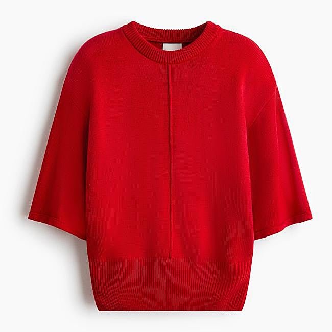 Jersey rojo de punto, 29,99 euros.