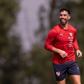 Ávalos, entre los goles y el alerta por su desgaste físico