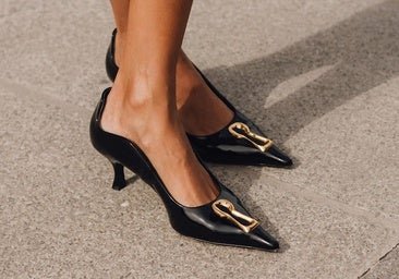 Tengo una boda y estos son los zapatos con tacón cómodo que te recomiendo: perfectos para caminar y bailar sin dolor de pies