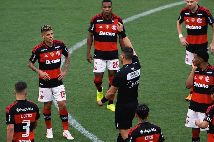 Carrascal arrastra un importante historial de expulsiones. 