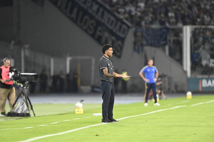 Tevez ante Boca (ArielCarreras / Olé).