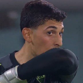 El partido de Brey: valla invicta, despeje de cabeza y una atajada importante al final