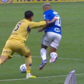 Paredes y una noche al límite: "El árbitro se comportó igual desde el minuto cero"