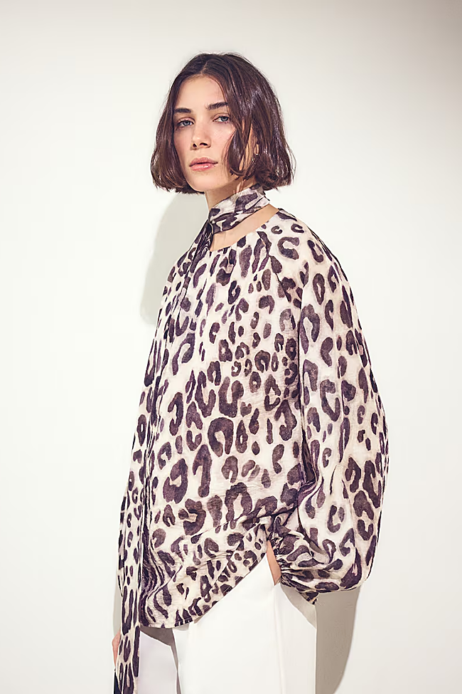 Blusa (59,99 euros).