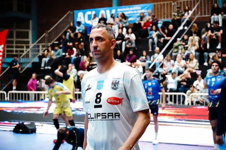 El interminable Demián González, de 43 años, ex UPCN, armador de Ciudad.