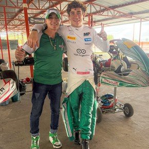 Franco Colapinto llegó a Argentina y ya salió a la pista