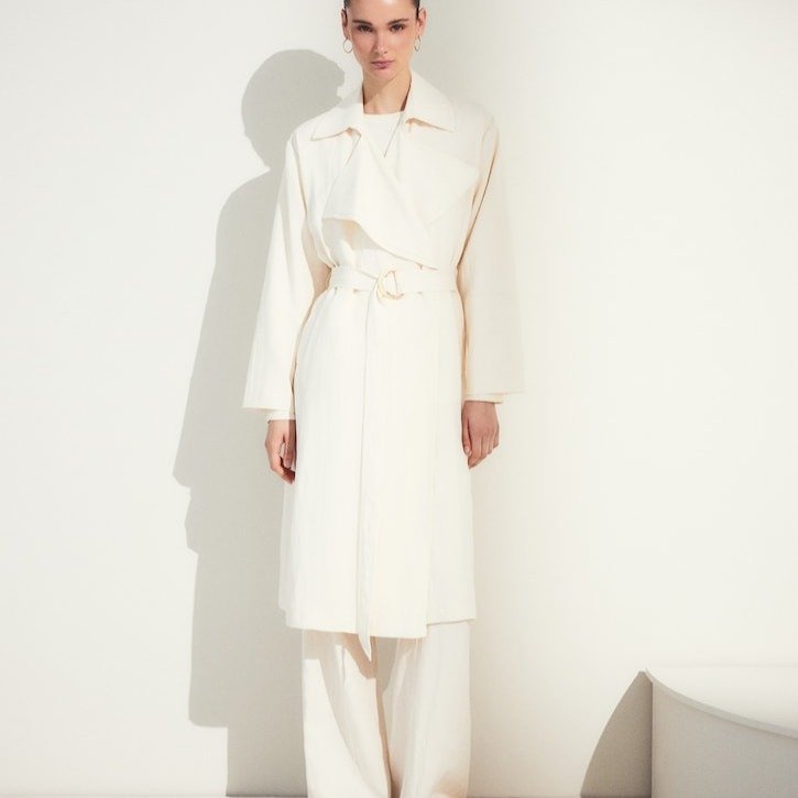 Woman El Corte Inglés - Trench largo de mujer en tejido sarga.