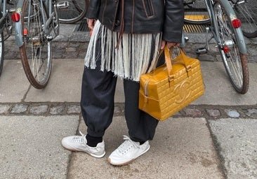 Las zapatillas satinadas serán las favoritas de la primavera: dónde comprar las más bonitas