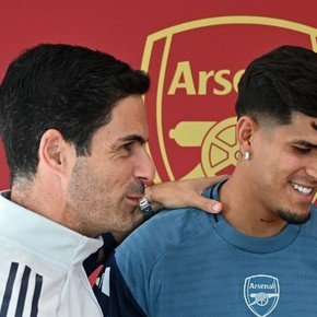 Mikel Arteta y la competencia de Piero Hincapié por la titularidad: "En este momento necesitamos jugadores con..."