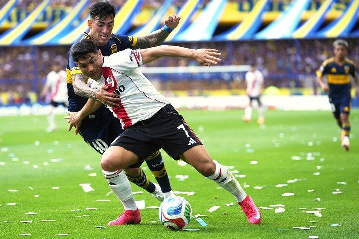 Boca y River se enfrentarían en la Bombonera en caso de haber clásico (AP Photo).