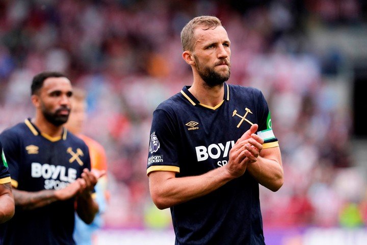Preocupación en West Ham después de la fecha 35. (Nick Potts/PA via AP)