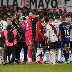 El gran gesto de respaldo de Armani a Beltrán tras la clasificación de River a semis