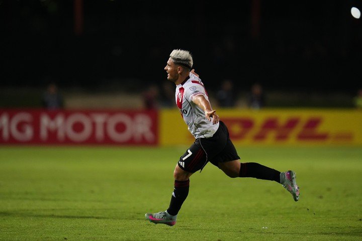 Maximiliano Salas de River festeja el 2 a 1 (AP). 
