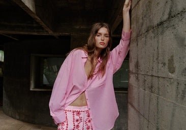 El pantalón con bordados es la prenda perfecta para ir a la oficina en verano y estas son las opciónes más bonitas