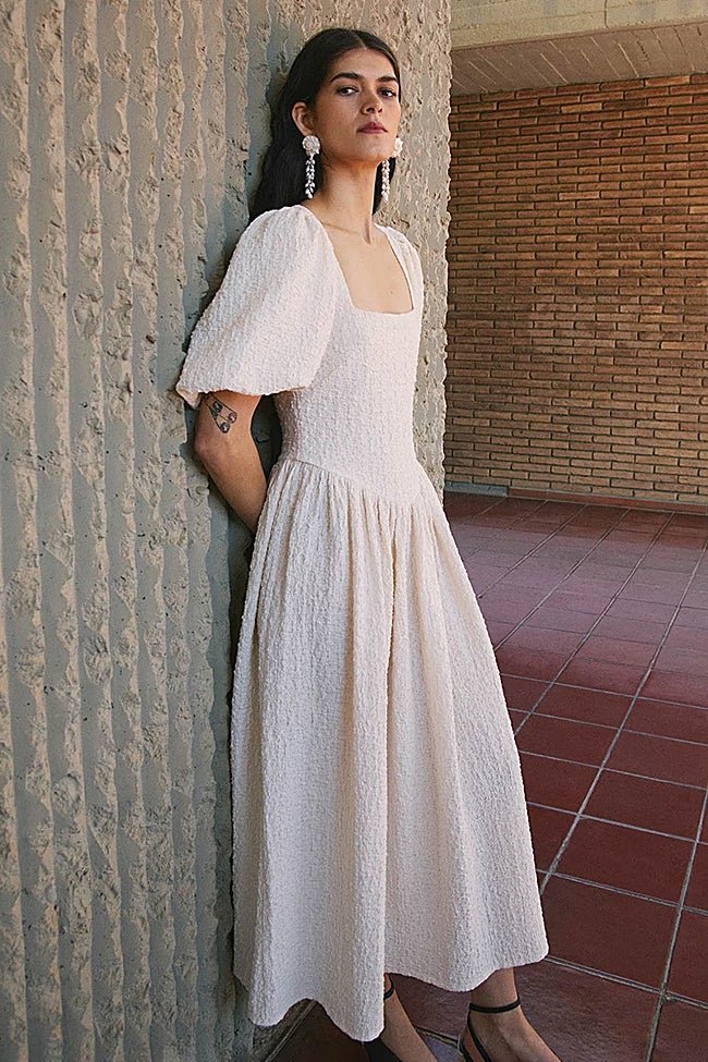 Vestido blanco de Sfera (45,99 euros)