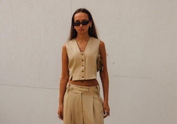 Estos total looks cómodos sientan bien a cualquier edad porque resuelven el misterio cuando no sabes qué ponerte