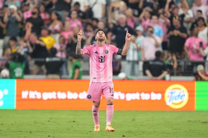A Messi le quedan cuatro partidos antes del parate (Credit: Jim Rassol-Imagn Images).