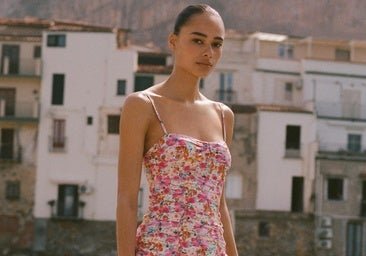 Los mini vestidos drapeados, que te solucionarán el «qué me pongo»