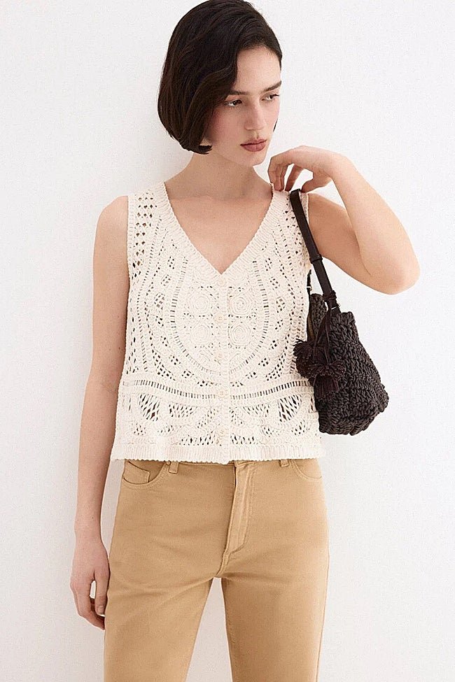 Chaleco calado de Pedro del Hierro (89,99 euros)