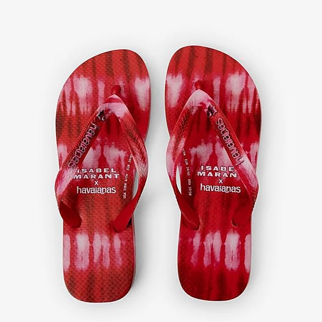 Chanclas en color rojizo de Havaianas en colaboración con Isabel Marant.