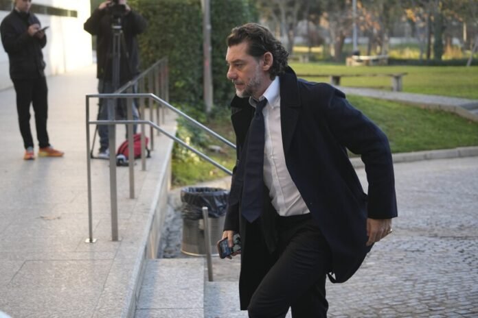 Los Mossos detienen a Jonathan Andic como sospechoso de la muerte de su padre Isak Andic, dueño de Mango