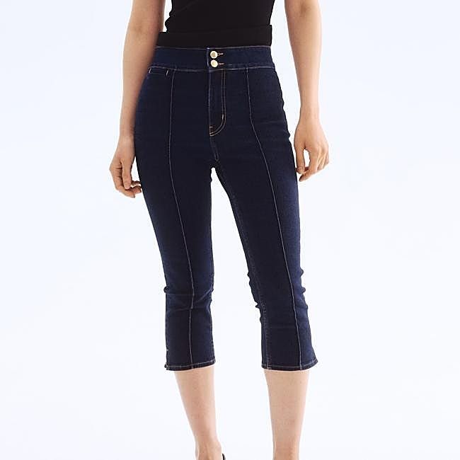 Capri vaquero ajustado de H&M, 24,99 euros.