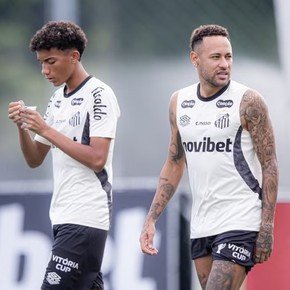 Lío en Santos: Neymar no se bancó una gambeta de Robinho Jr y reaccionó mal