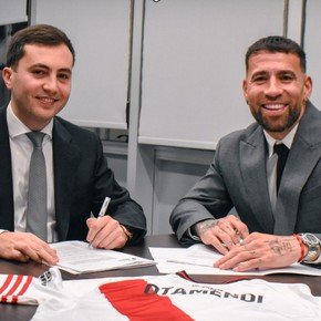River y la primera bomba del mercado: Otamendi ya firmó y se viene la foto oficial