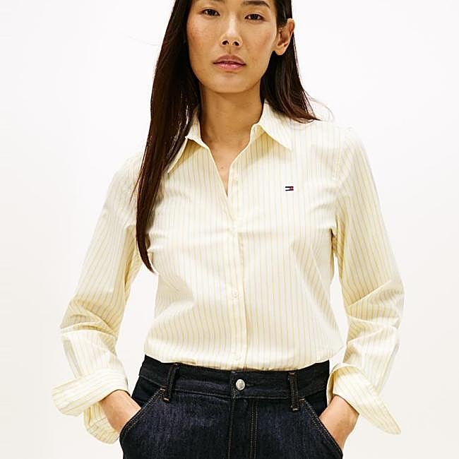 Camisa de rayas finas de Tommy Hilfiger, 89,90 euros.