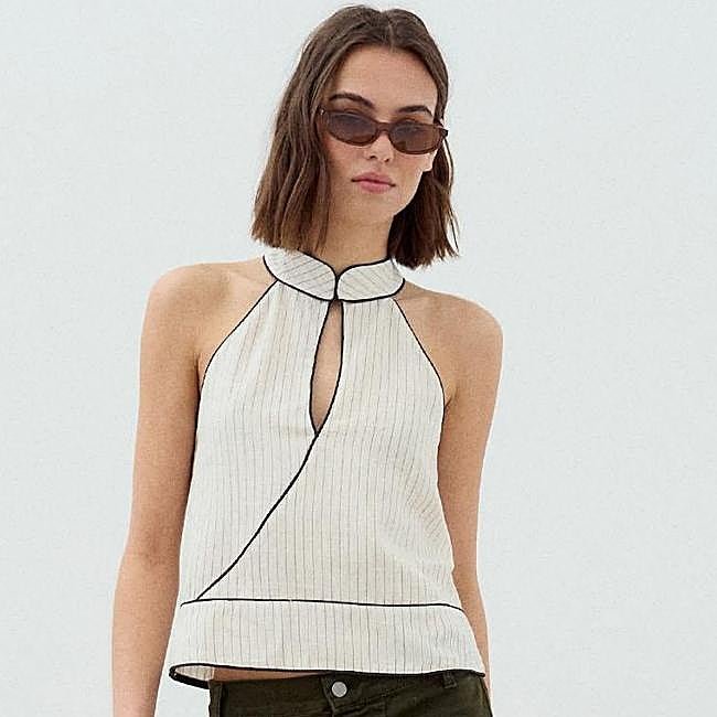 Top halter con vivo negro de renatta&go, 39,95 euros.