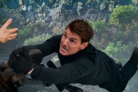 Tom Cruise