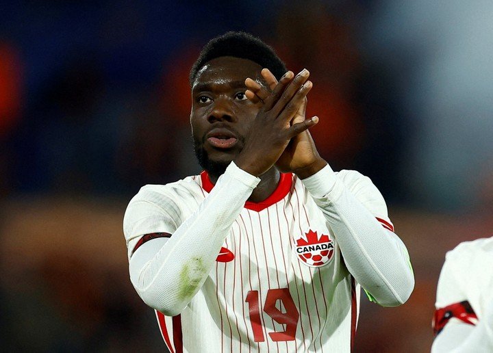 Alphonso Davies, la figura de Canadá (REUTERS).