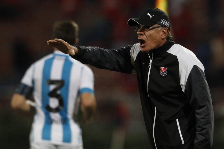 Juan José Peláez en 2017, como técnico de Independiente Medellín.